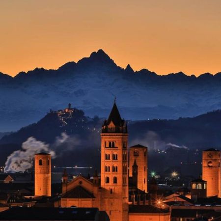 Alba La Capitale Delle Langhe Apartamento Exterior foto
